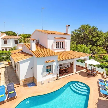 Villa Sintes By *